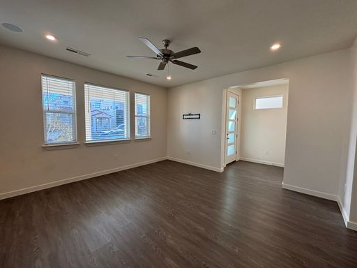 Listing photo thumbnail