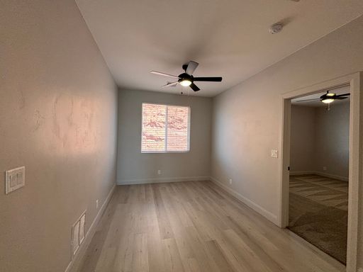 Listing photo thumbnail