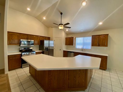 Listing photo thumbnail