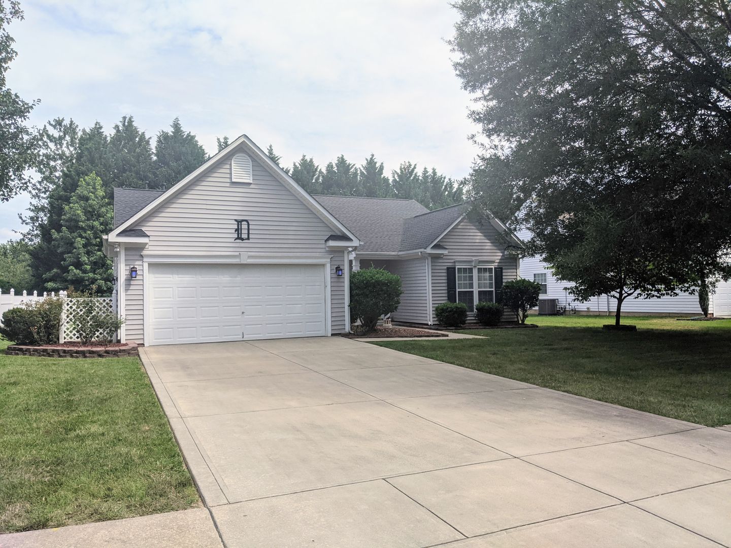 Mooresville House: 125 Shephard Hill Dr