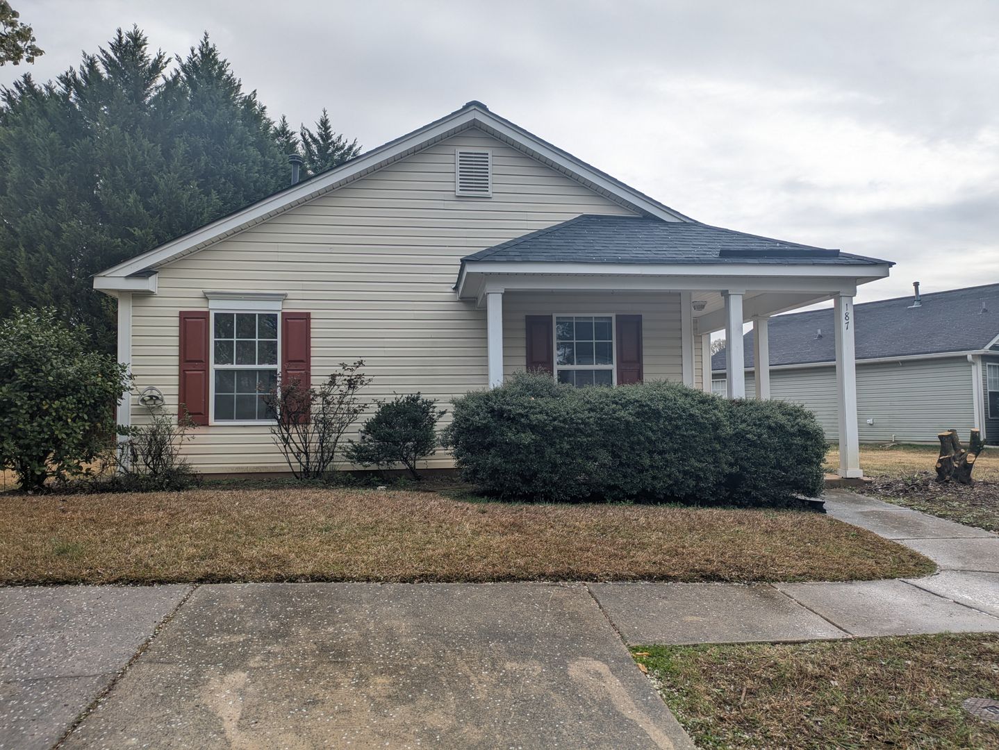 Mooresville House: 187 Brantley Place Drive