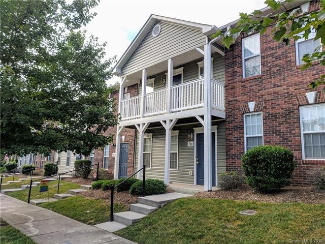 Mooresville House: 140 Locomotive Lane #106