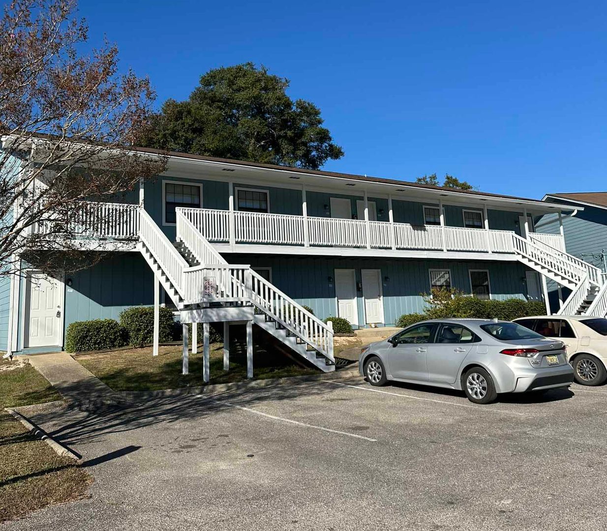 Andalusia Apartment: 100 Captain's Quarters Dr.