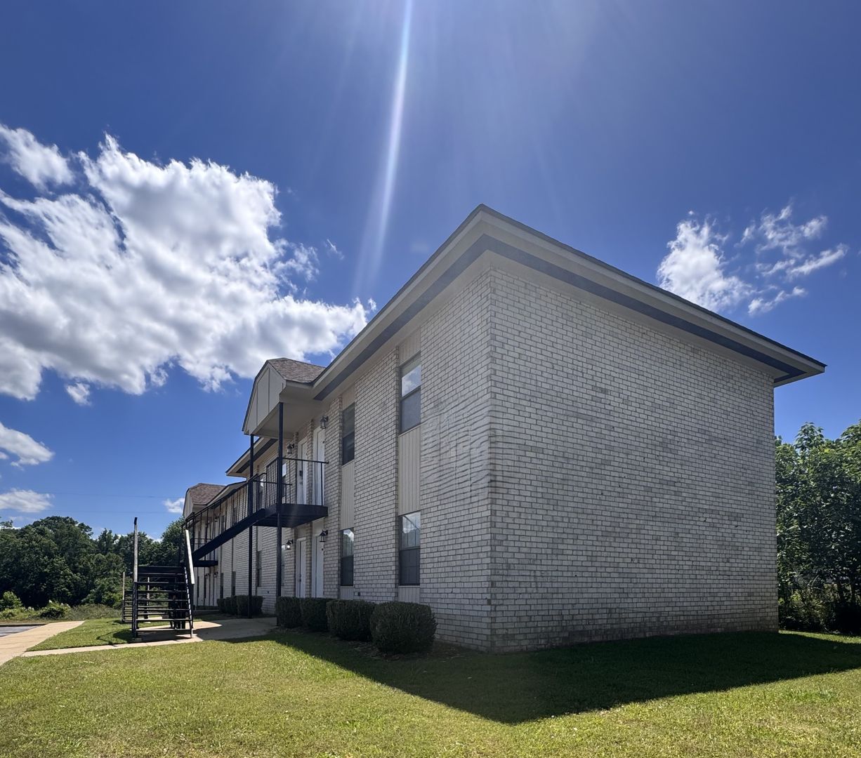 Troy Apartment: 324 Montgomery St.