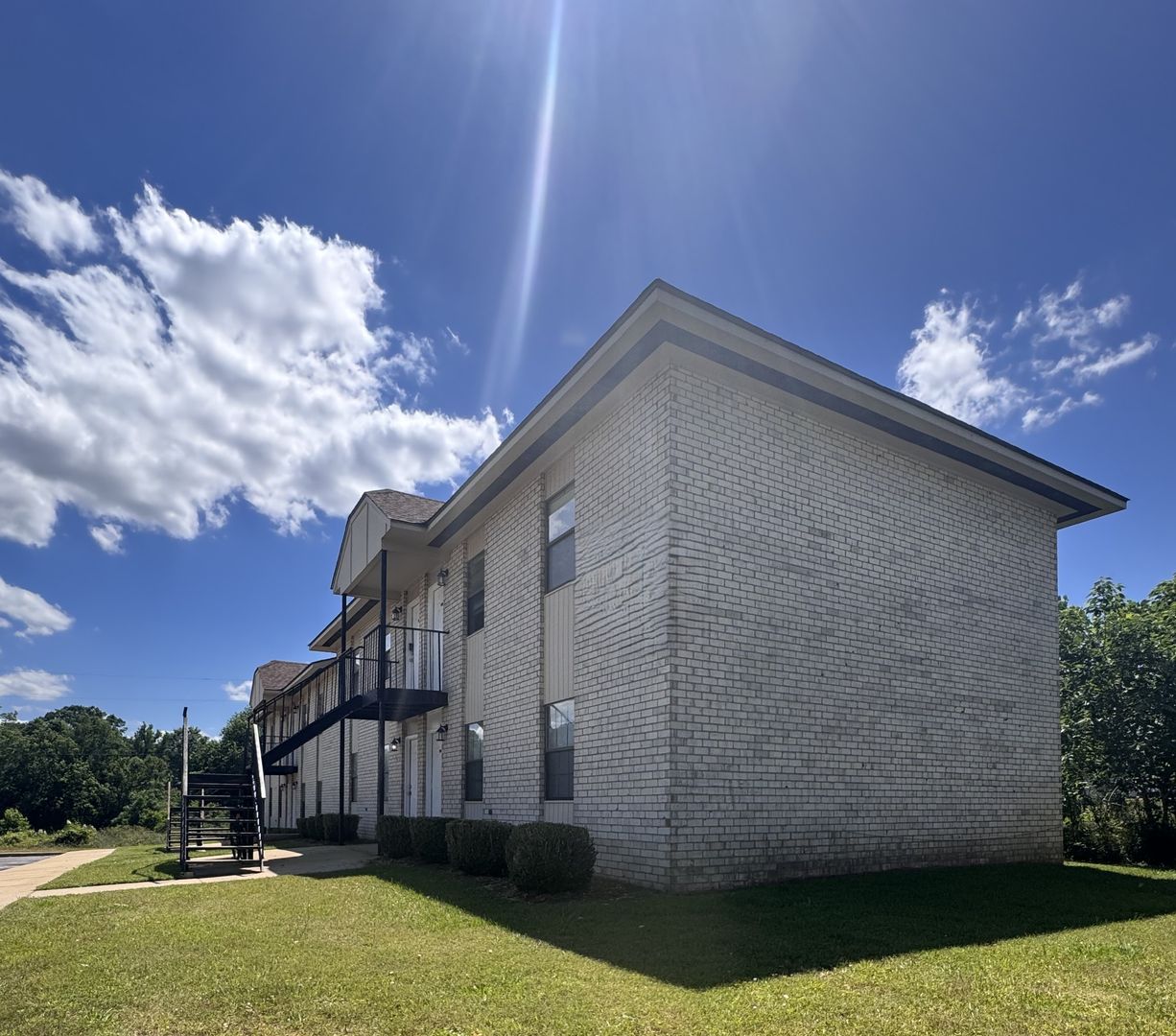 Troy Apartment: 324 Montgomery St.