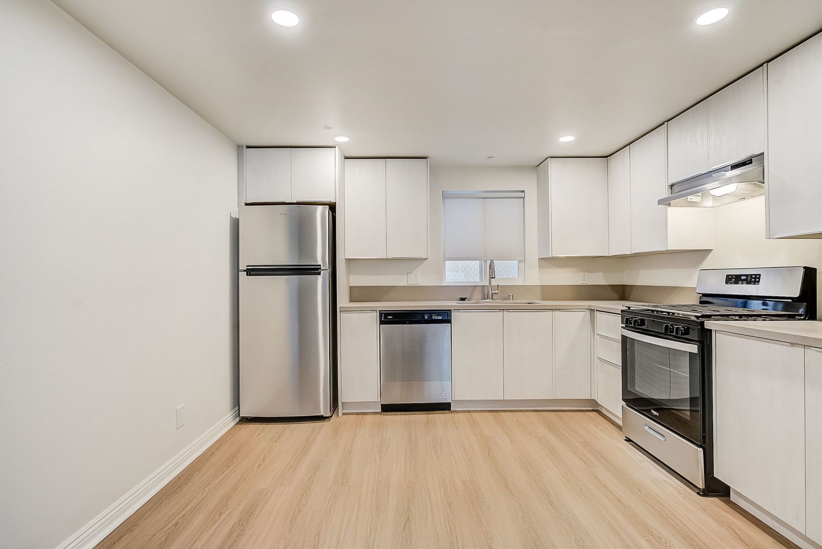 North Kingsley Apartments LLC 4 of 12