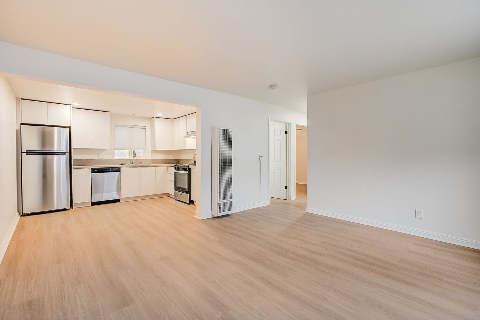 North Kingsley Apartments LLC 3 of 12