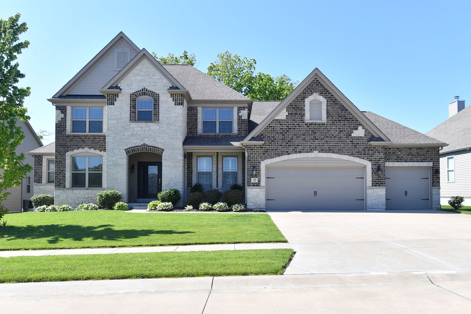 Lake Saint Louis House: 72 Kimball Grove Ct