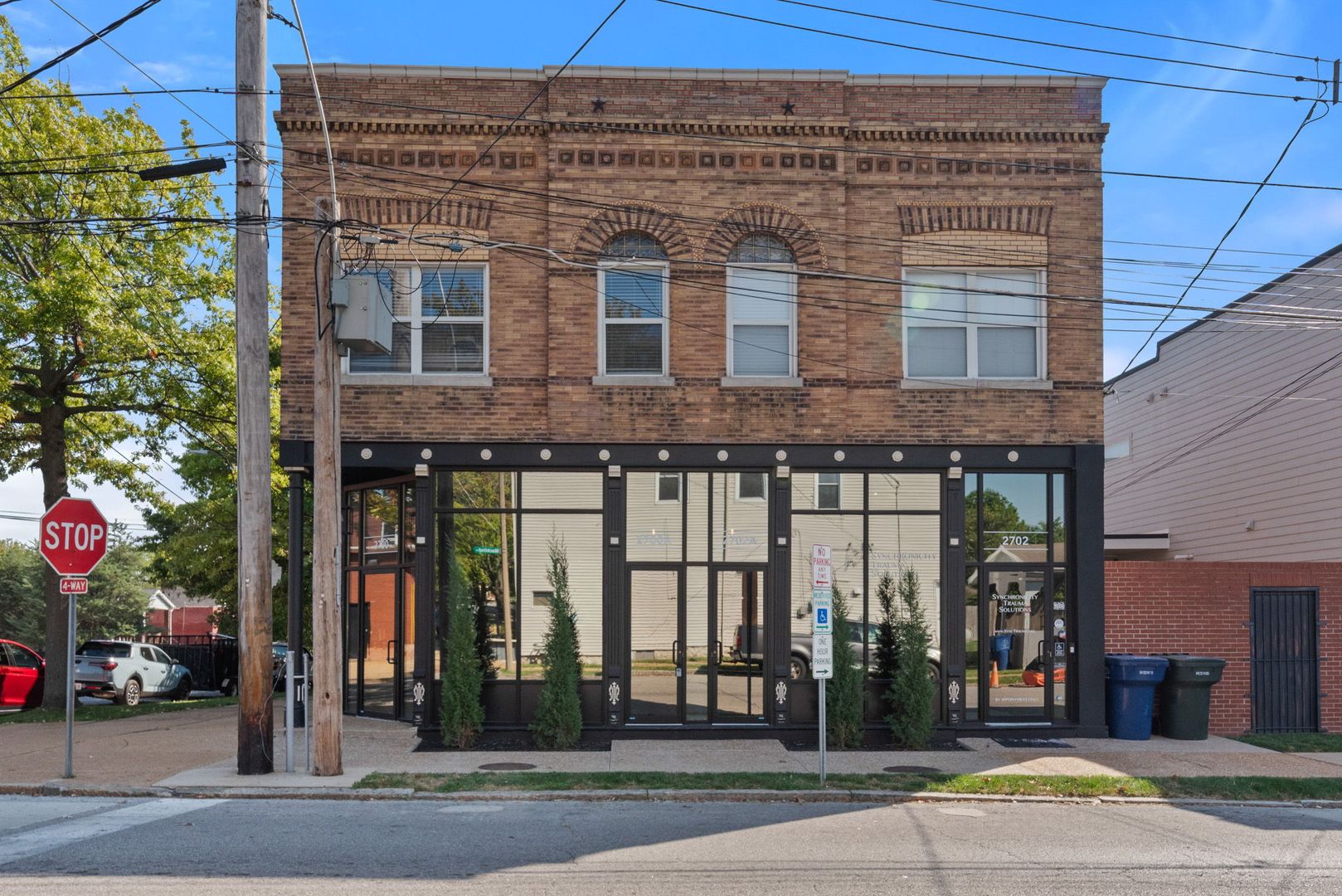 Saint Louis Apartment: 2700-2702 Macklind Ave
