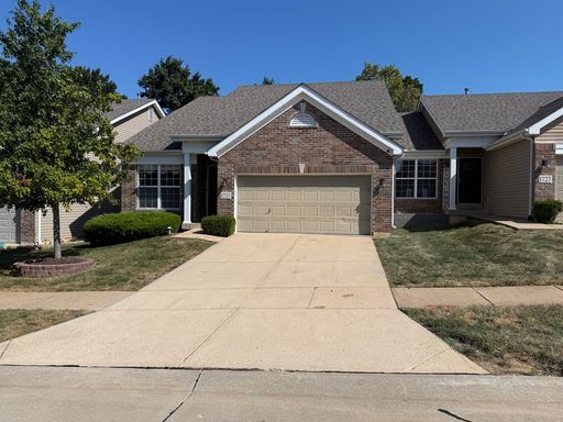 1733 PRESTSHIRE DRIVE | 63026