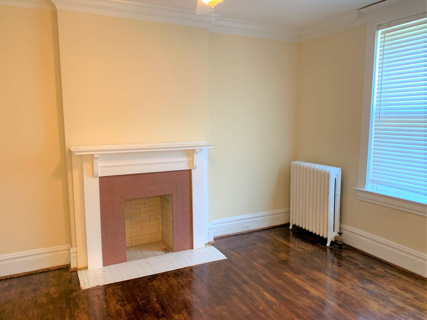 St. Louis Apartment: 4410-12 Laclede Ave