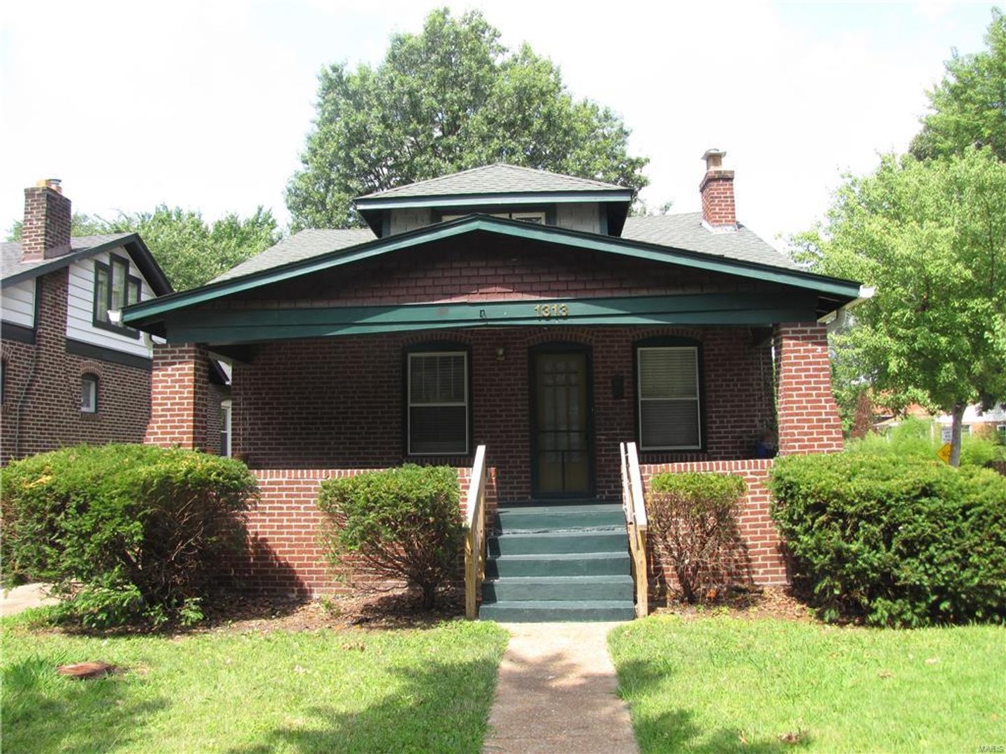 Saint Louis House: 1313 Claytonia Ter