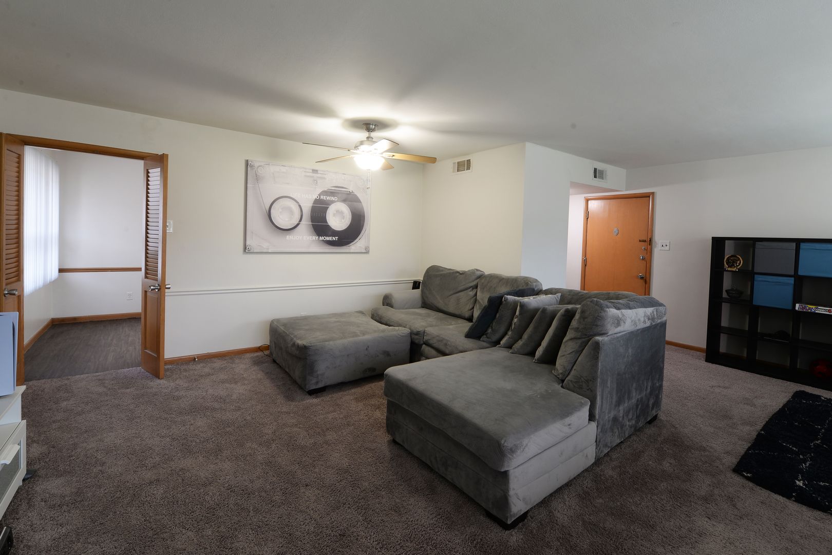 St. Louis Apartment: 8717 Delmar Blvd.