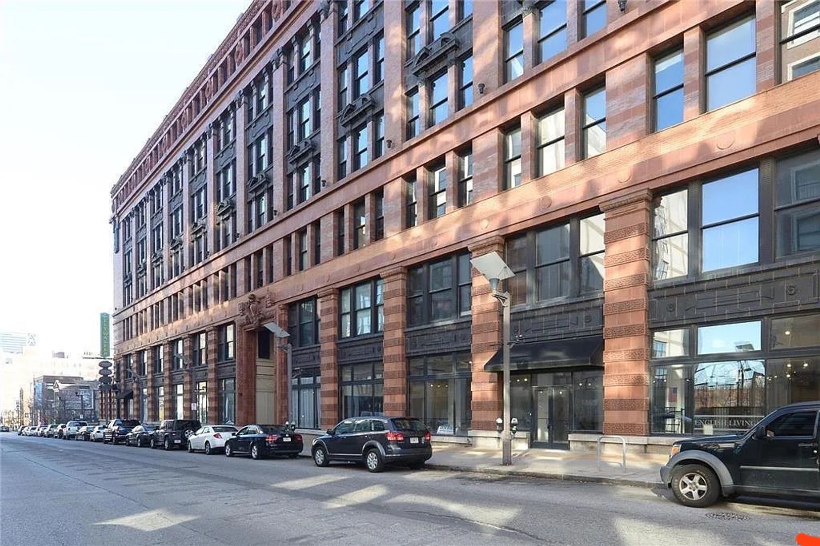 Saint Louis House: 1520 Washington Ave #207