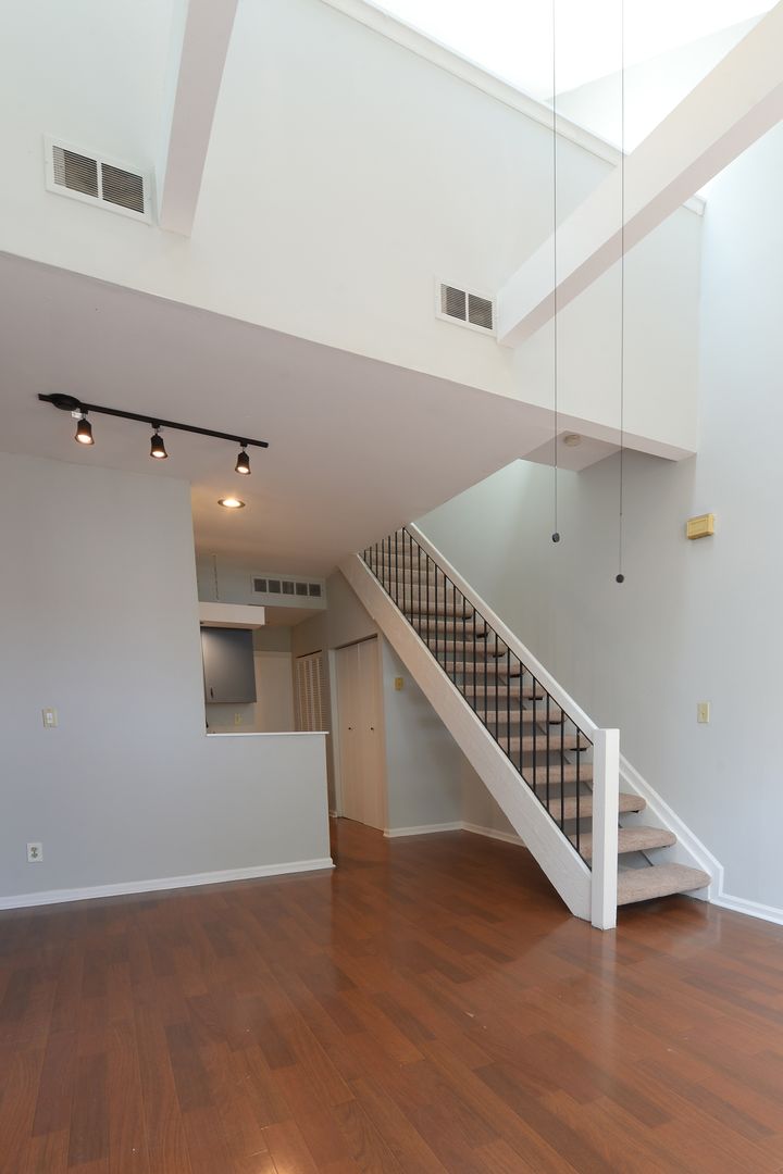 St. Louis Apartment: 1808-1810 South 8th Street