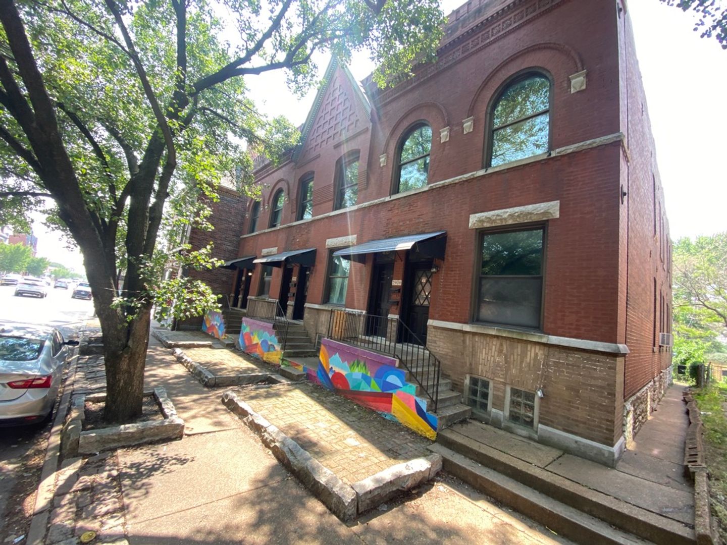 Saint Louis Apartment: 2902-2906 Cherokee St.