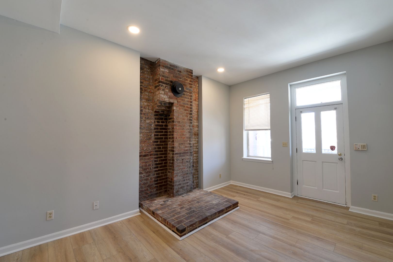 St. Louis Apartment: 2301-2305 South 10th Street