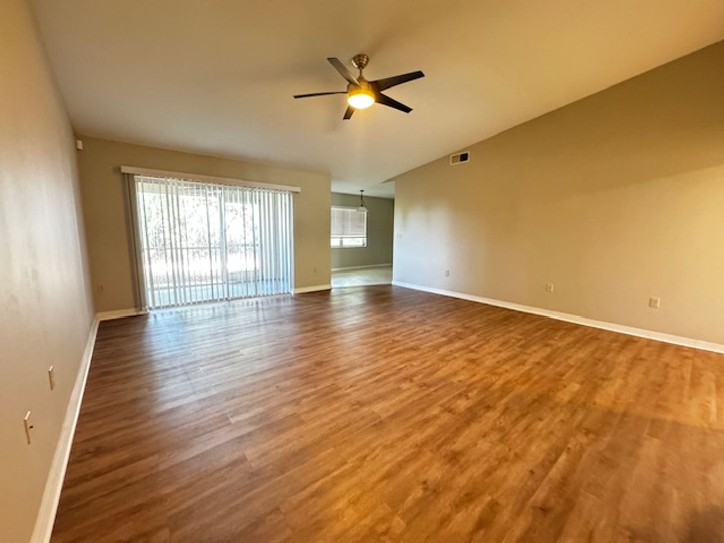 8999 Silkwood Ct, Sarasota, FL 34238