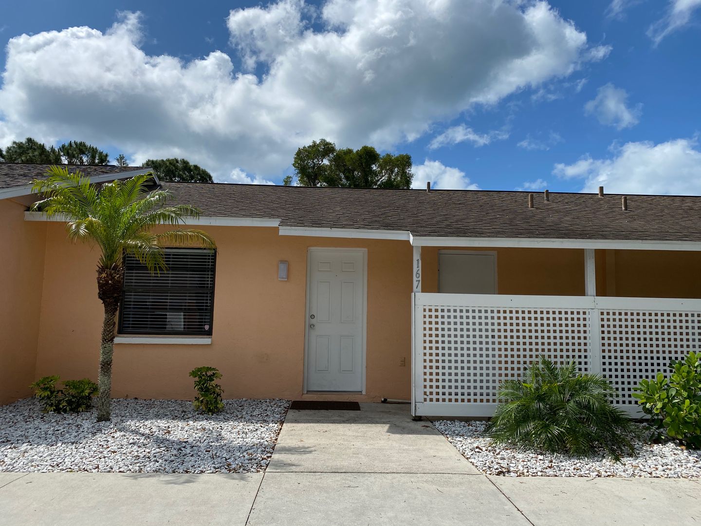 Englewood Apartment: 149-181 Old Englewood Rd