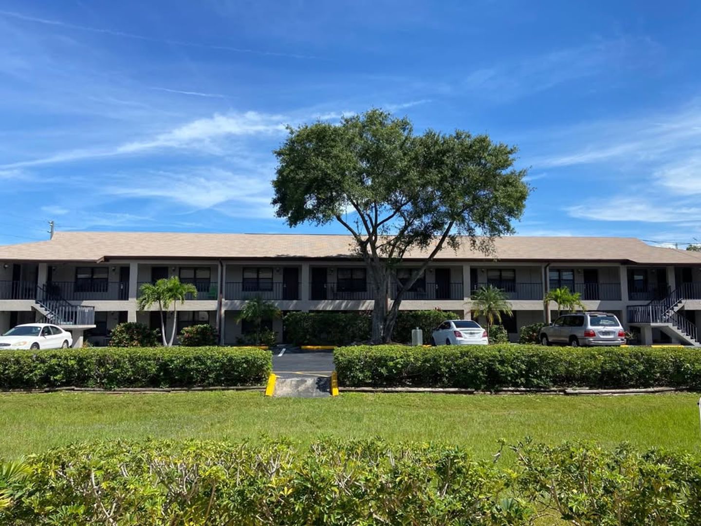 Pinellas Park Apartment: 3491 62nd Avenue N.