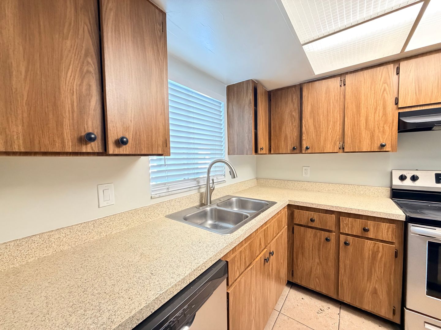 Sarasota Apartment: 3701 Webber Street
