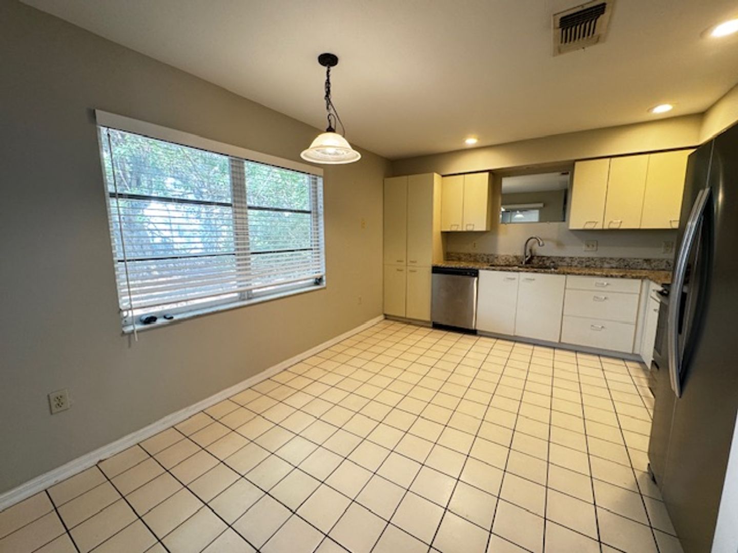 8999 Silkwood Ct, Sarasota, FL 34238