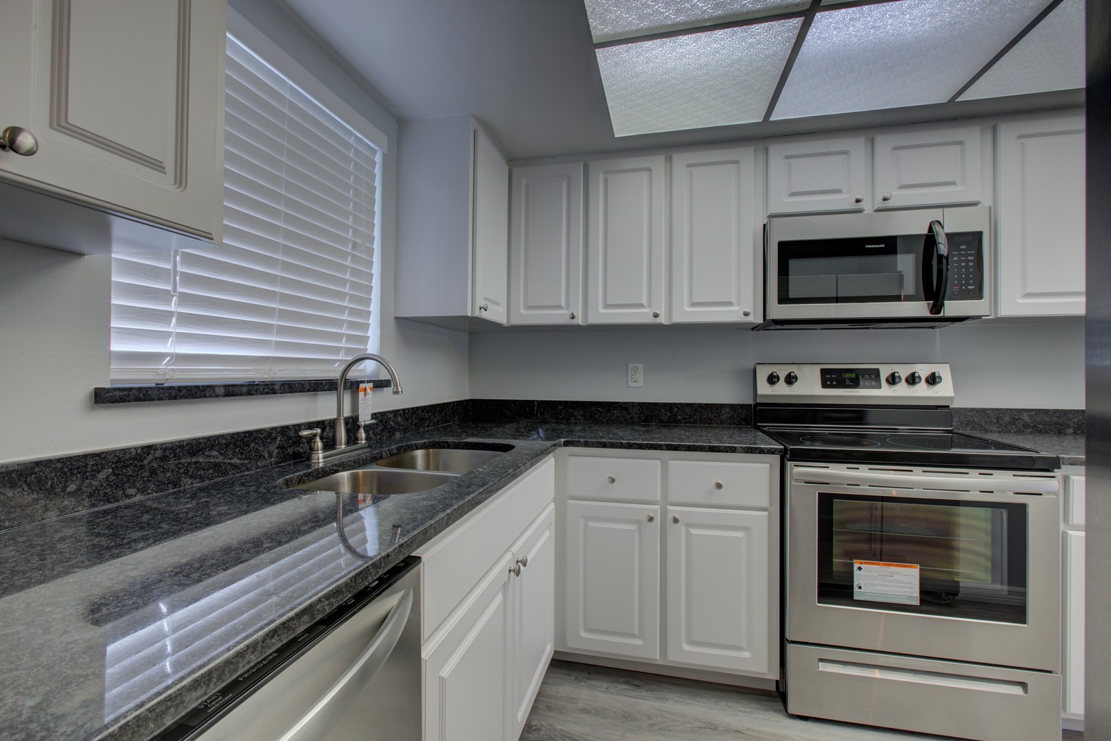 Sarasota Apartment: 3701 Webber Street