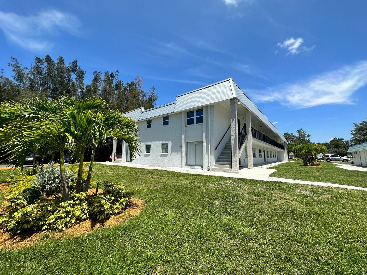 Sarasota Apartment: 3232 Fruitville Road