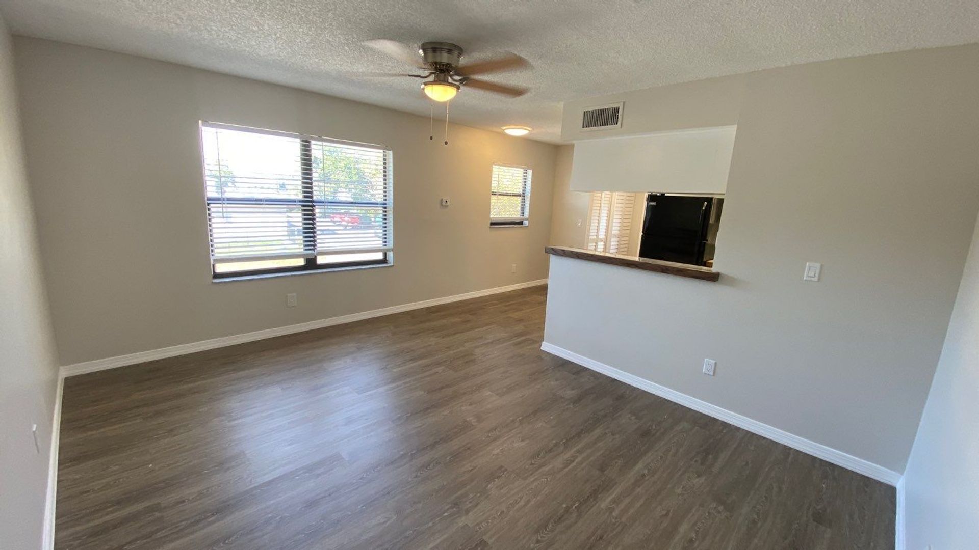 Pinellas Park Apartment: 3491 62nd Avenue N.