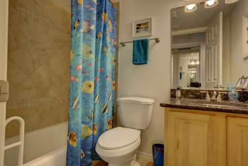 125 Airport Avenue East, Unit 15, Venice, FL 34285