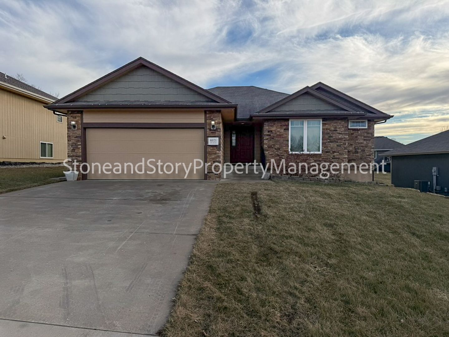 Topeka House: 6021 SW 44th ST