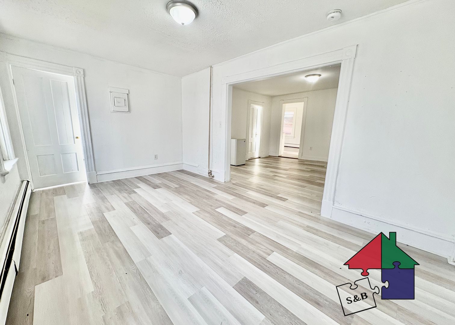 Winooski Apartment: 94 Malletts Bay Avenue