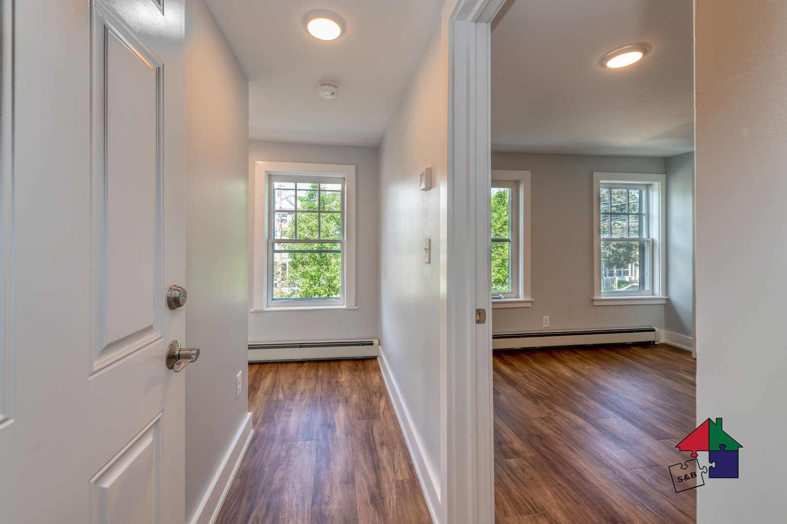 Burlington Apartment: 166 N. Winooski Ave