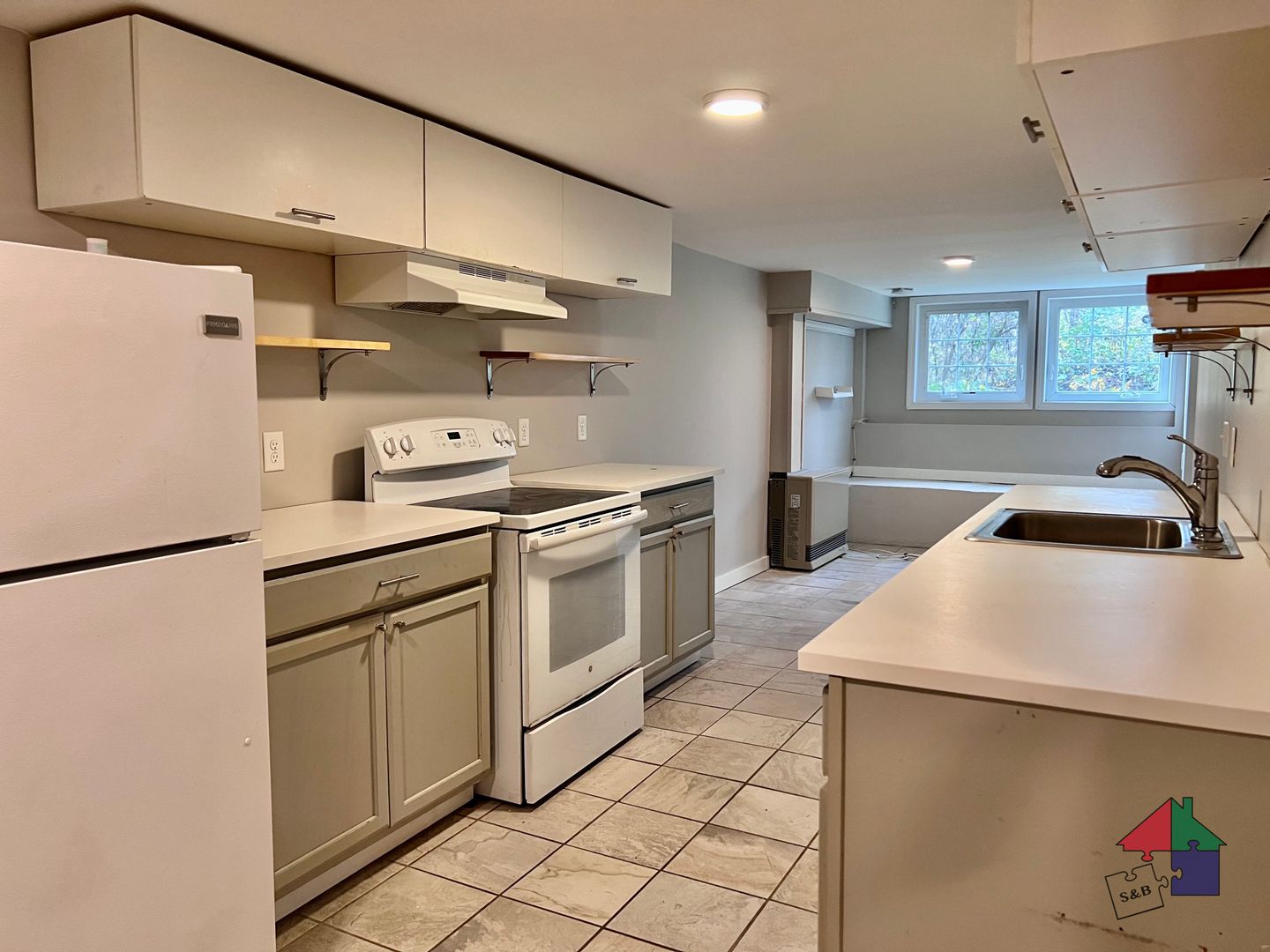 Montpelier Apartment: 110 Northfield Street