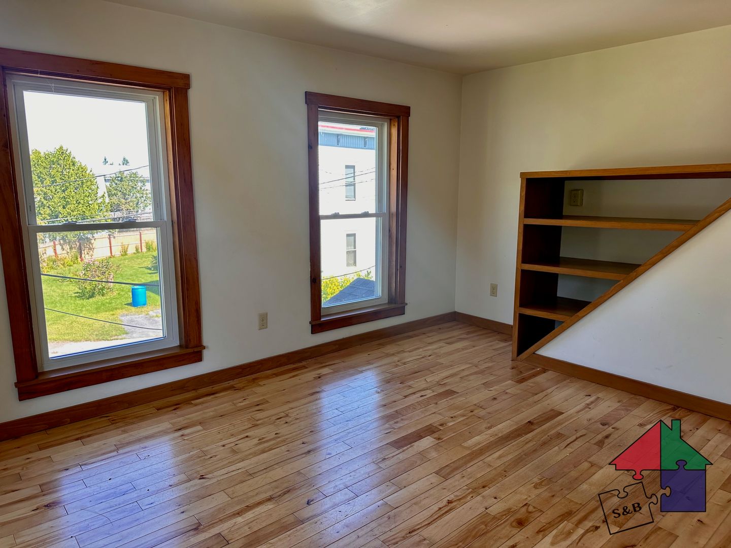 Barre Apartment: 8 Elmore St