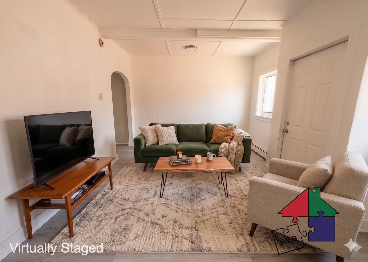 Winooski Apartment: 94 Malletts Bay Avenue