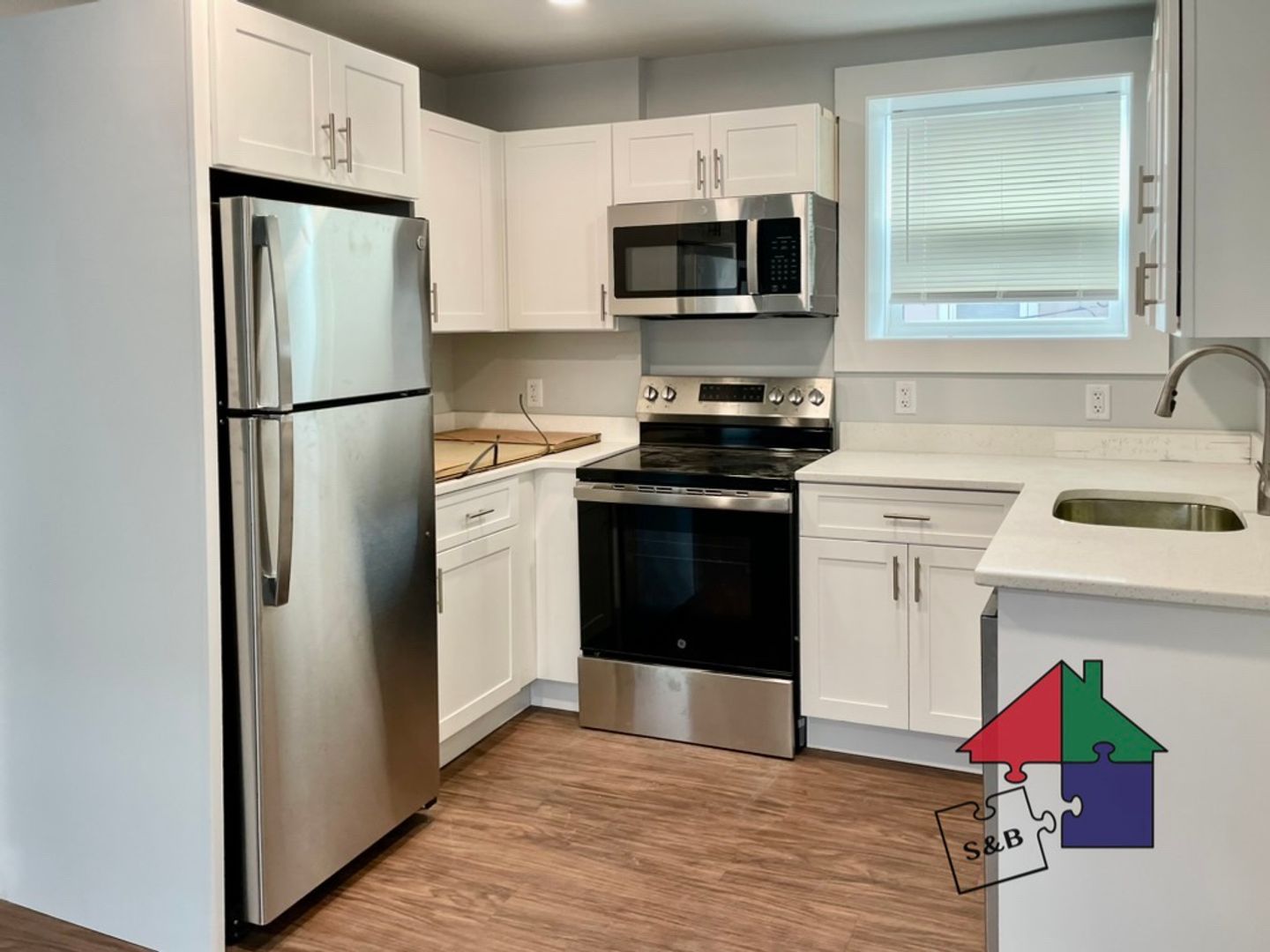 Barre Apartment: 33 Granite St