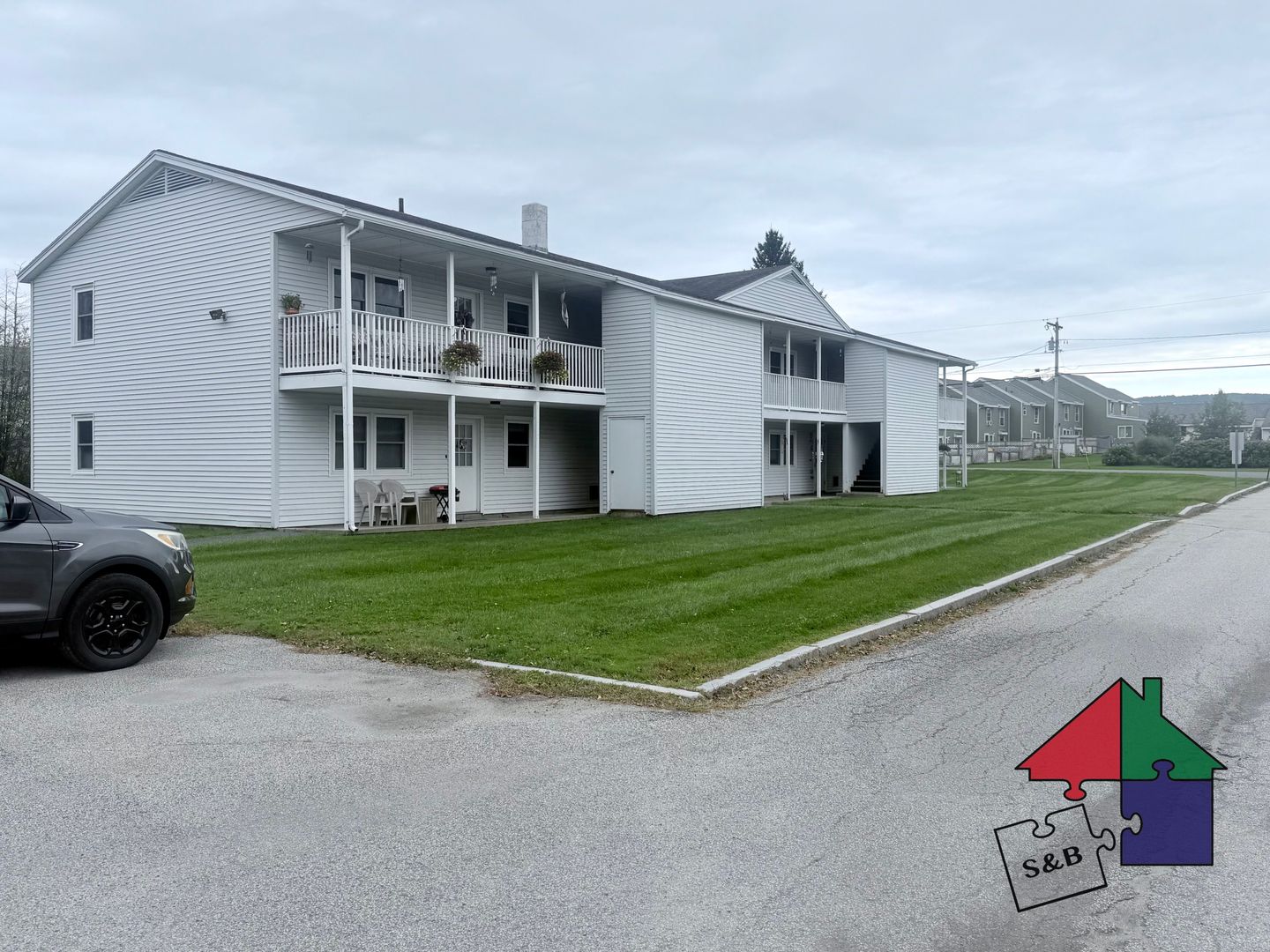 Barre Apartment: 111-113 Allen St