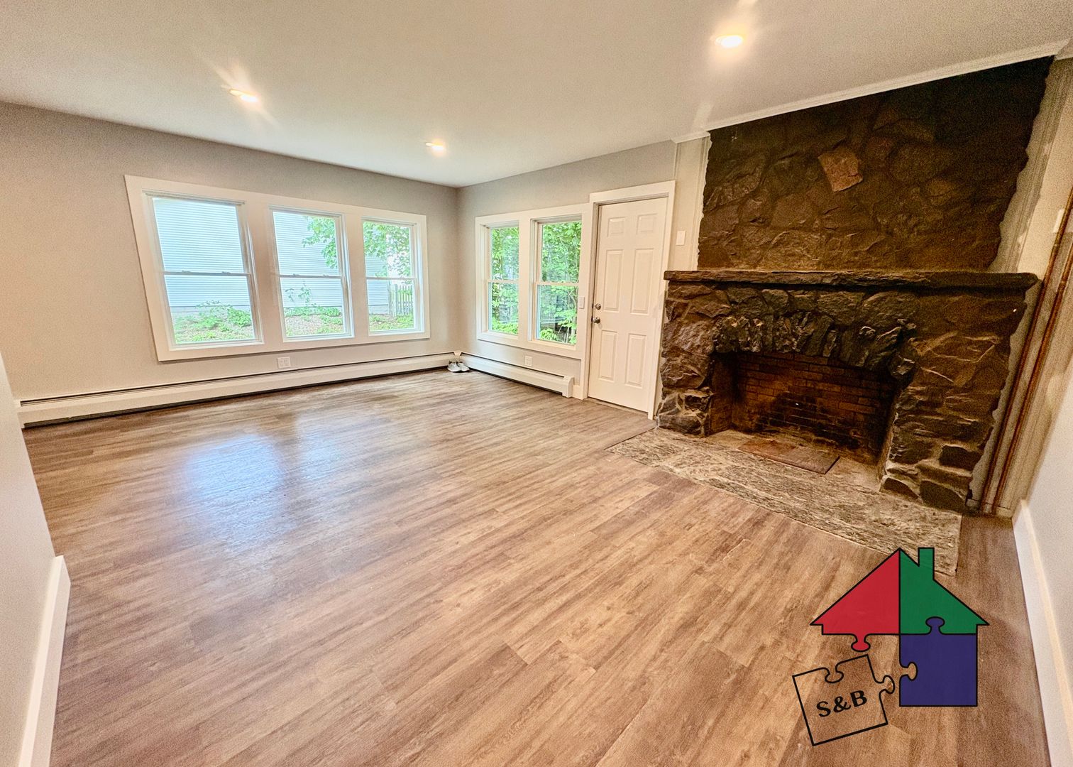 Bristol Apartment: 24 Mountain View Street