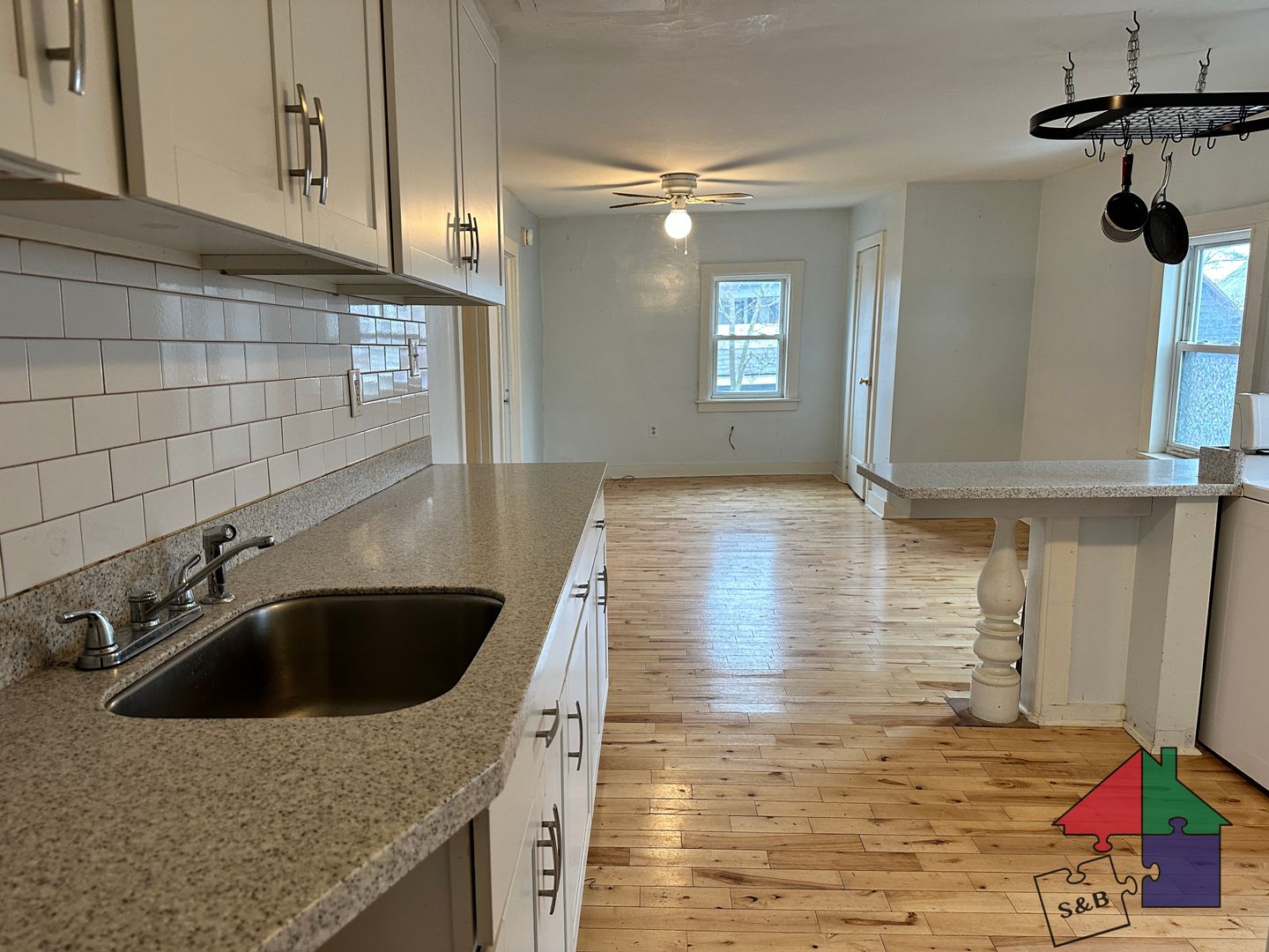 52-62 Cedar Street 5 of 12