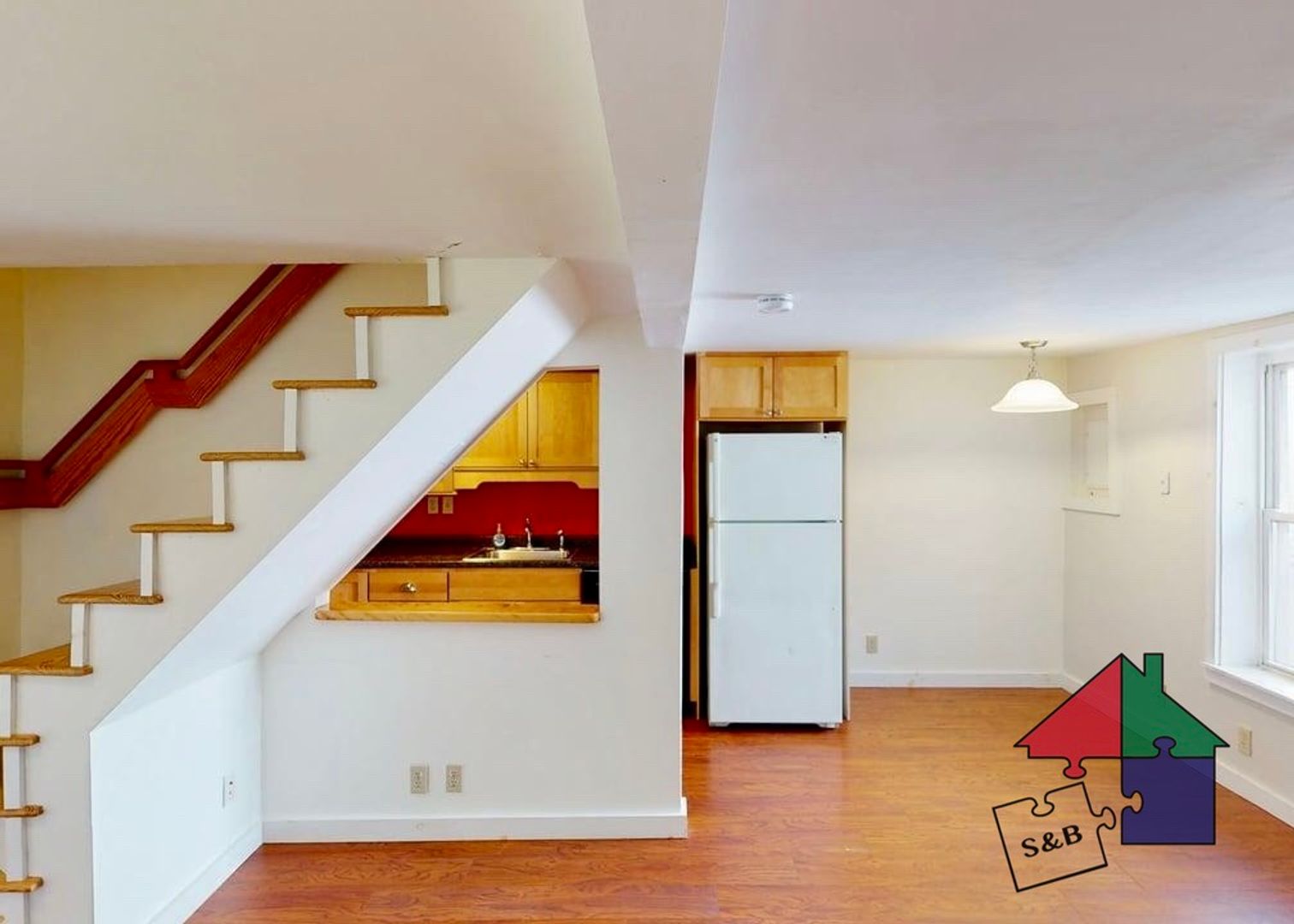 Montpelier Apartment: 267 Elm Street