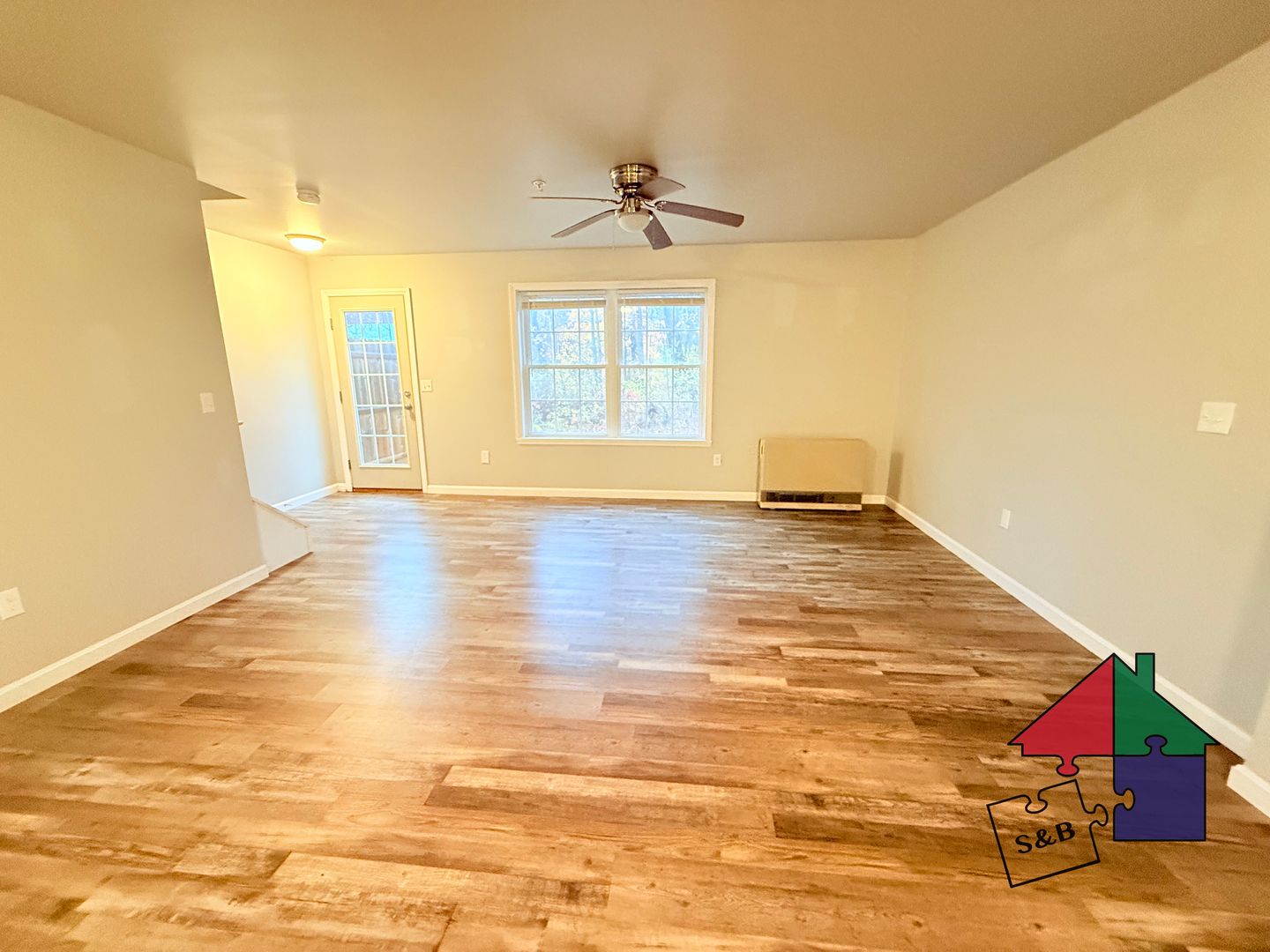 Milton Apartment: 444-452 US Rt 7 South