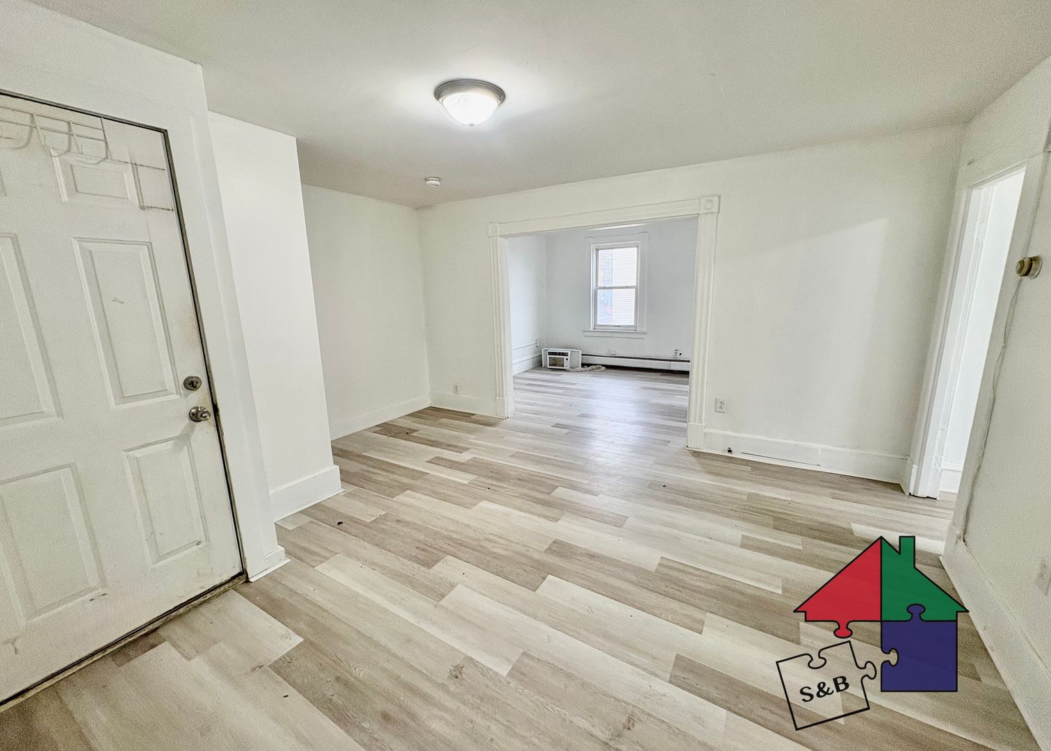 Winooski Apartment: 94 Malletts Bay Avenue