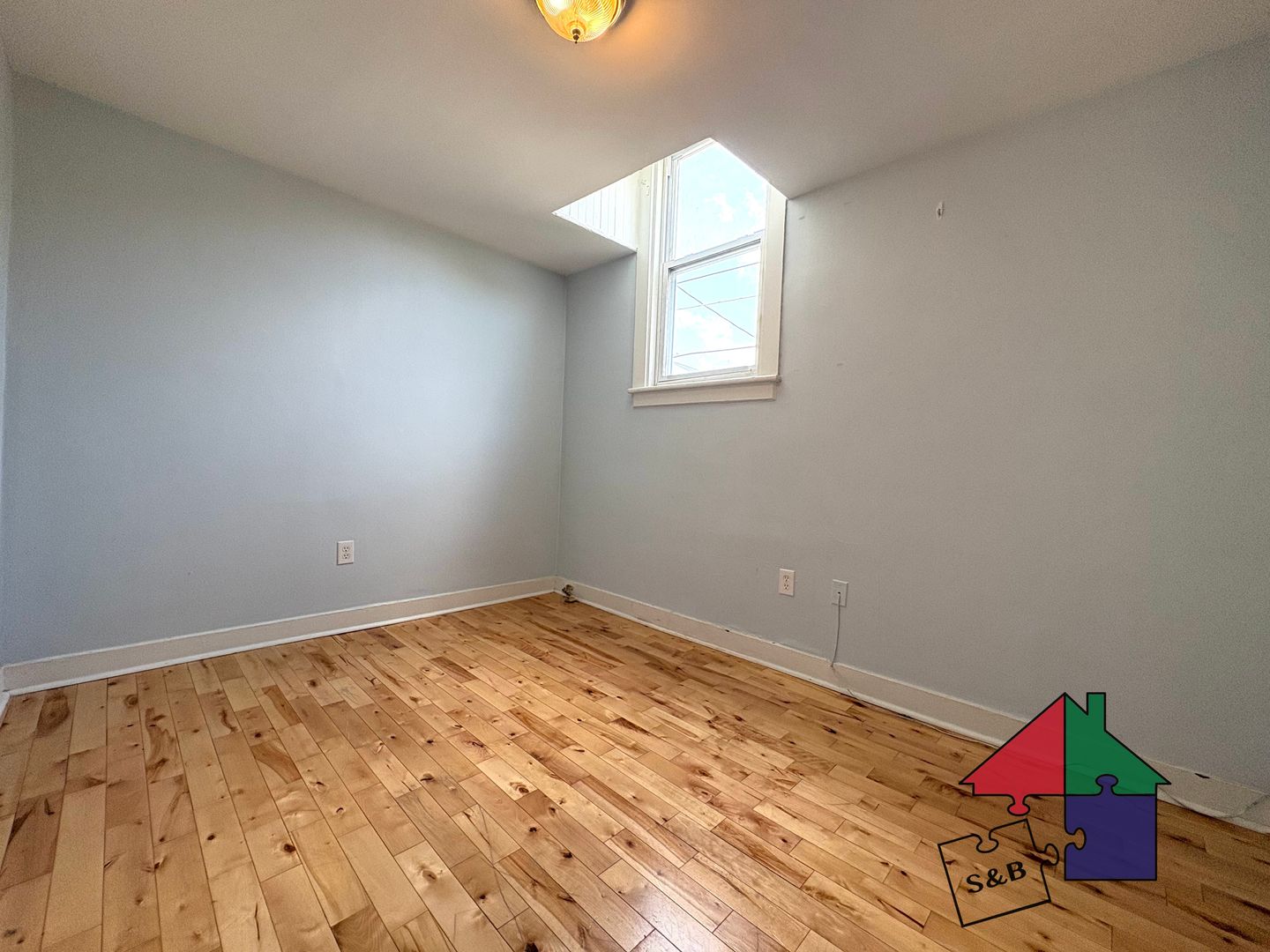 52-62 Cedar Street 10 of 12