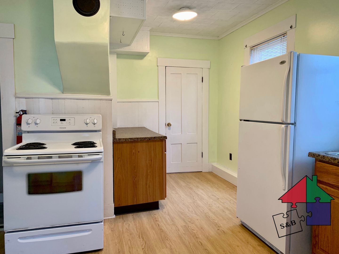 Barre Apartment: 67 Merchant St