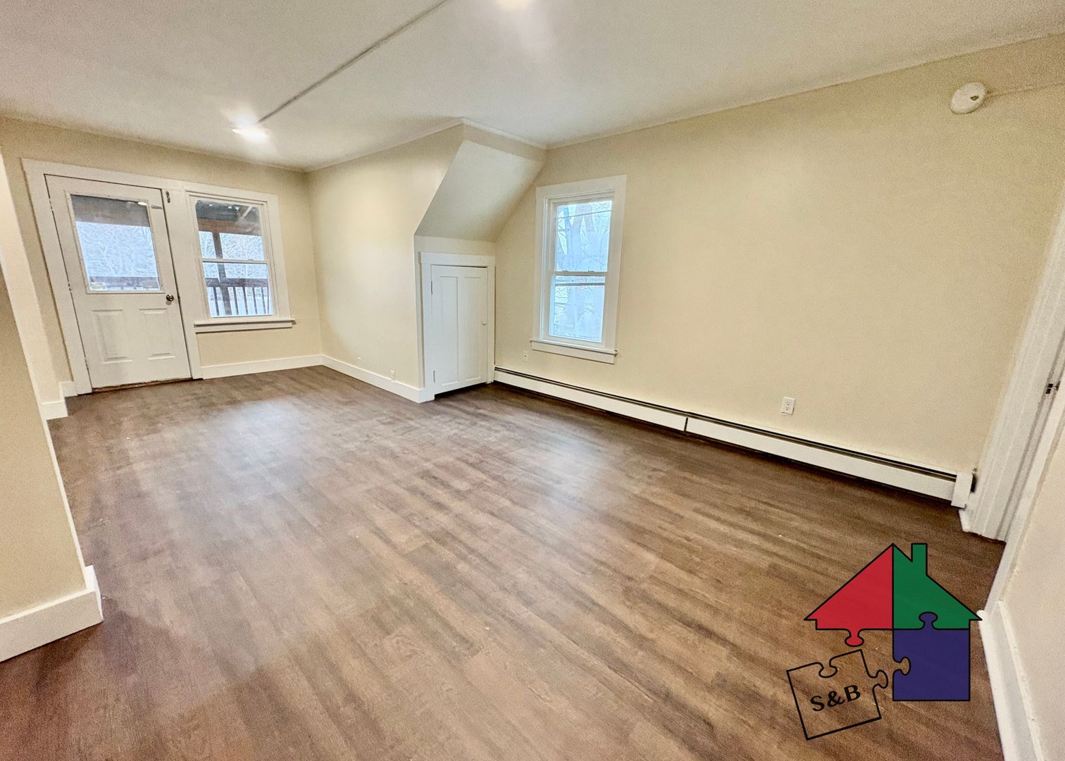 Bristol Apartment: 24 Mountain View Street