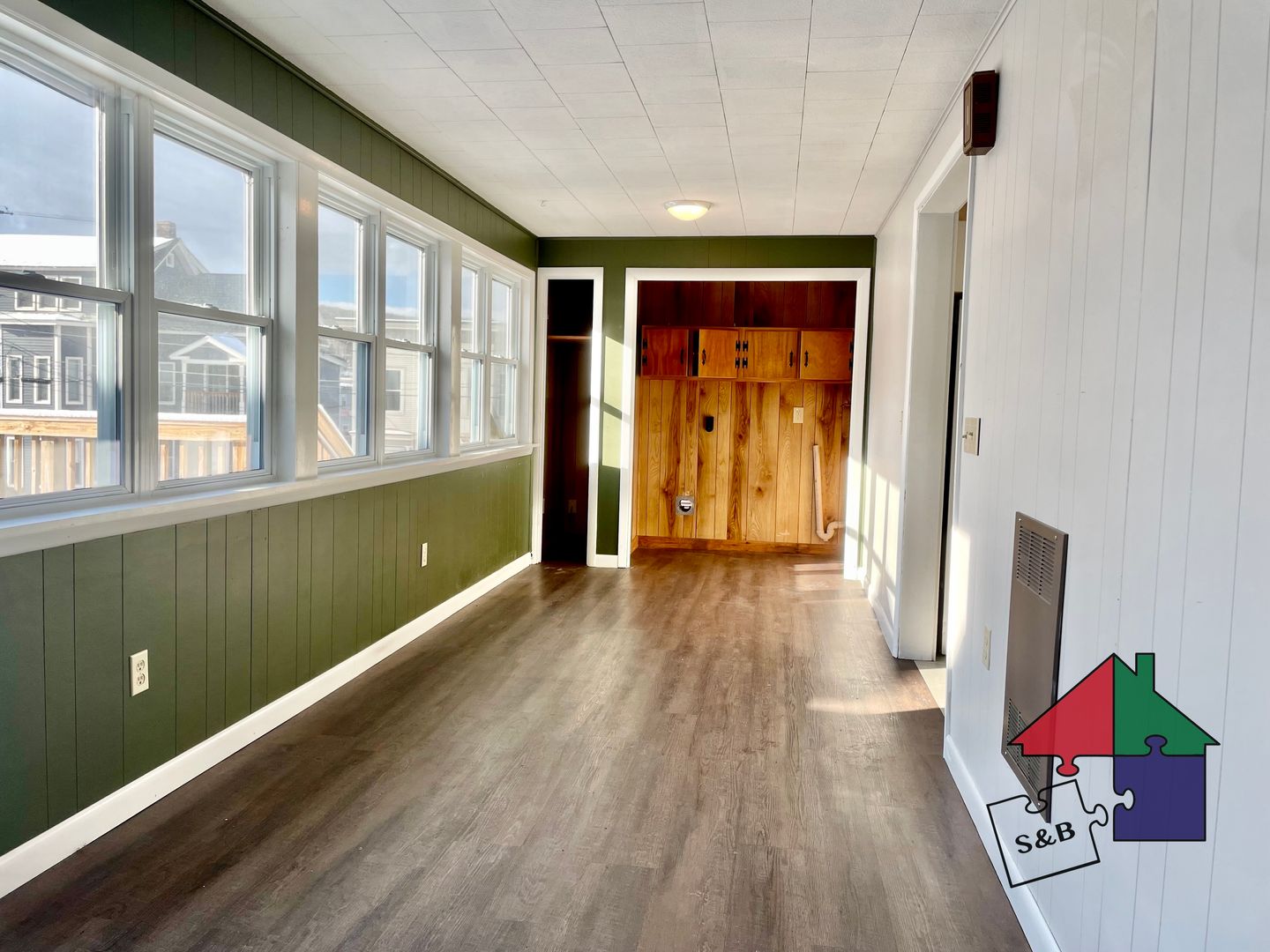 Barre Apartment: 18 West St.