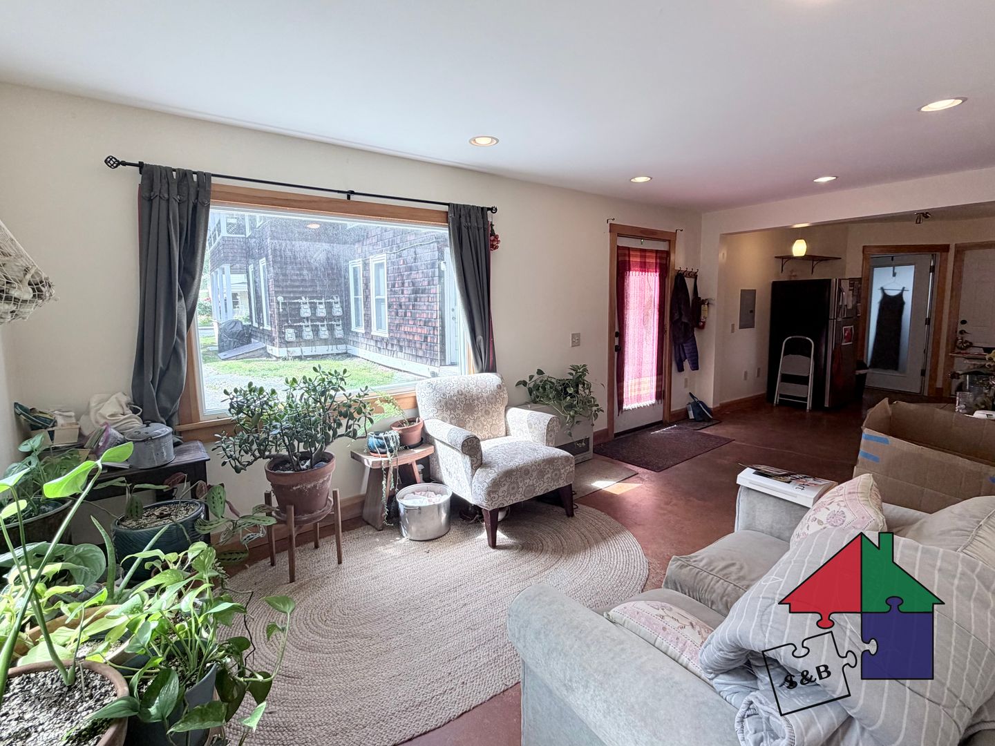 Montpelier Apartment: 7 Winter St.