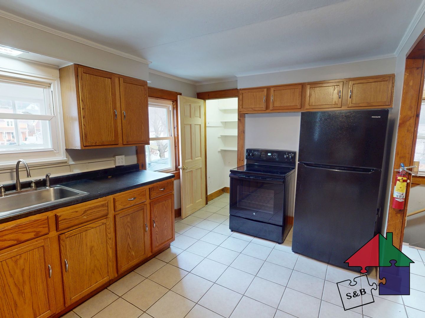 Barre Apartment: 181-185 Washington St