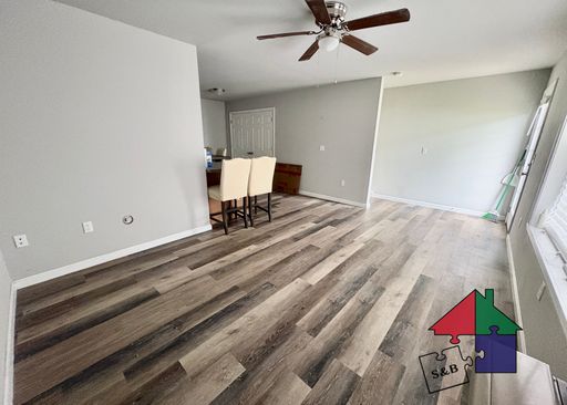 Room to Relax: 3BR/2.5BA Townhome in Milton